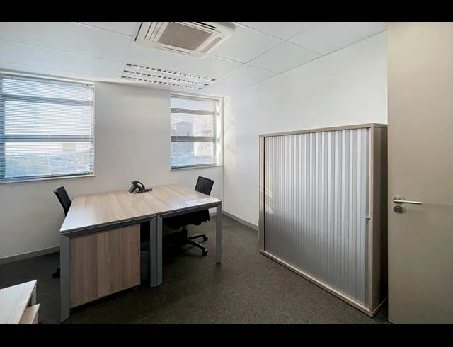 10M² OFFICE TO LET IN SUNNINGHILL